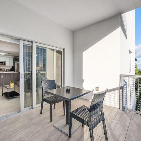 Subtle 2 Bed In Edgewater Downtown With Free Parking Διαμέρισμα Μαϊάμι Εξωτερικό φωτογραφία