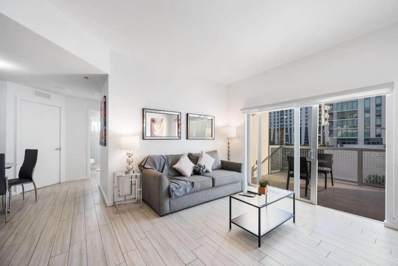 Subtle 2 Bed In Edgewater Downtown With Free Parking Διαμέρισμα Μαϊάμι Εξωτερικό φωτογραφία