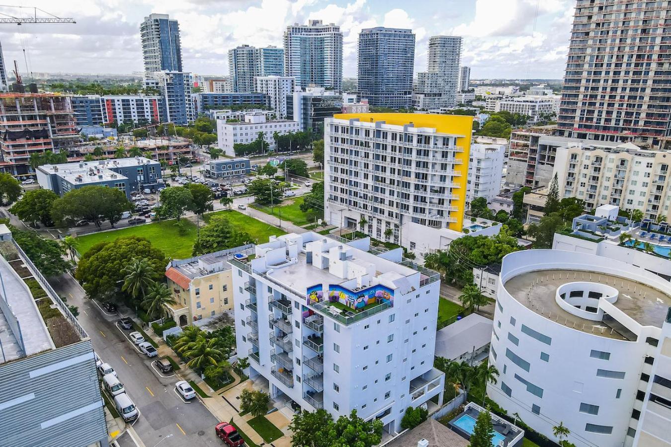 Subtle 2 Bed In Edgewater Downtown With Free Parking Διαμέρισμα Μαϊάμι Εξωτερικό φωτογραφία