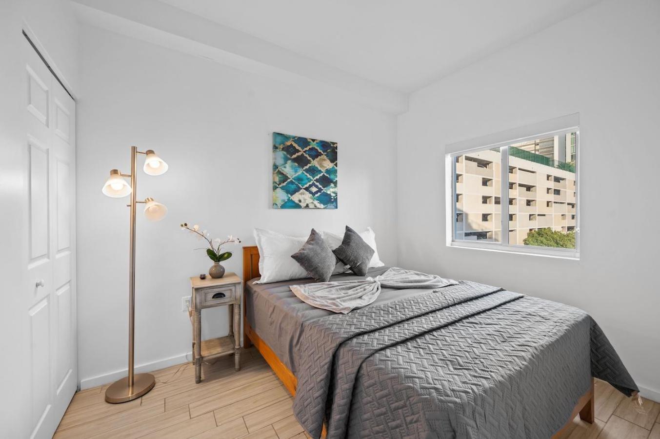Subtle 2 Bed In Edgewater Downtown With Free Parking Διαμέρισμα Μαϊάμι Εξωτερικό φωτογραφία